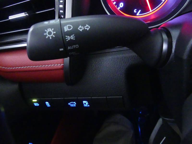 Used 2019 Toyota Camry XSE FWD image 19