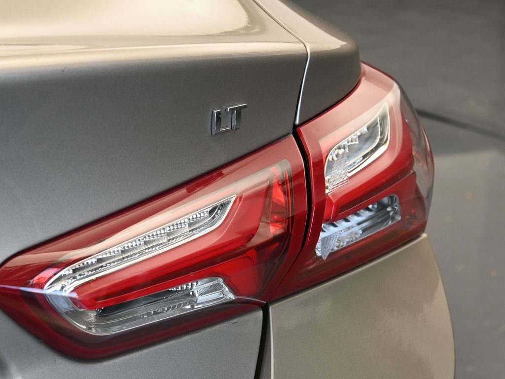 Used 2024 Chevrolet Malibu LT image 13