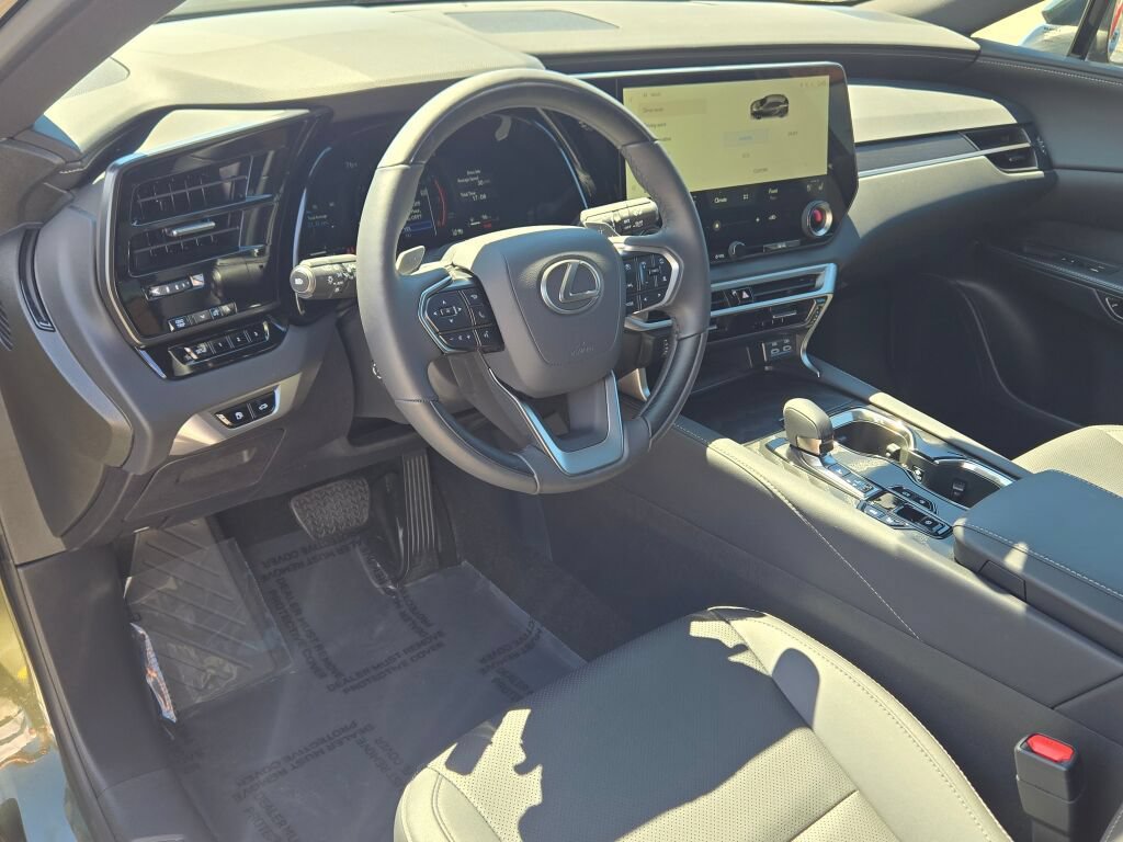 Used 2025 Lexus RX 350 Premium w/ Accessory Package (Z1) AWD/4WD image 29