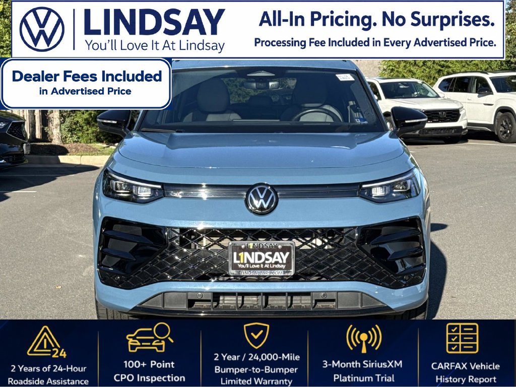 Certified 2025 Volkswagen Tiguan SE R-Line AWD/4WD image 8