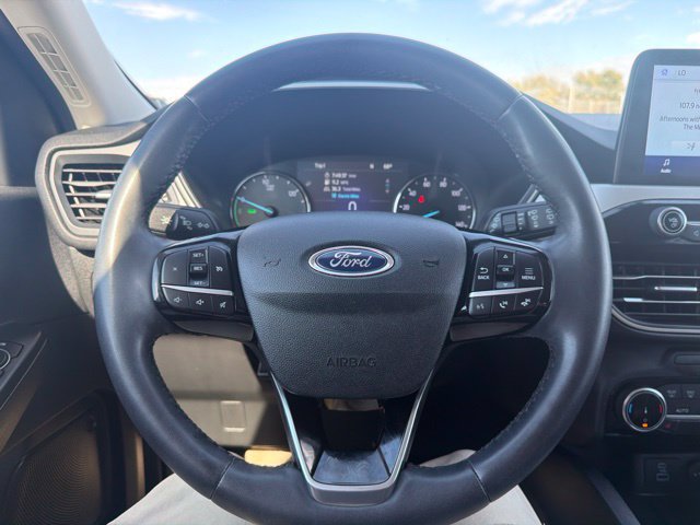Used 2022 Ford Escape SE w/ Cold Weather Package FWD image 37