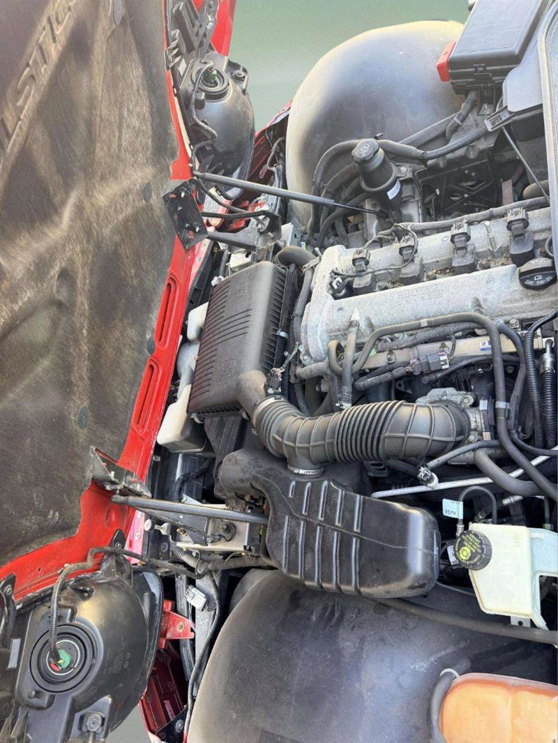 Used 2008 Pontiac Solstice Convertible w/ Premium Package image 23