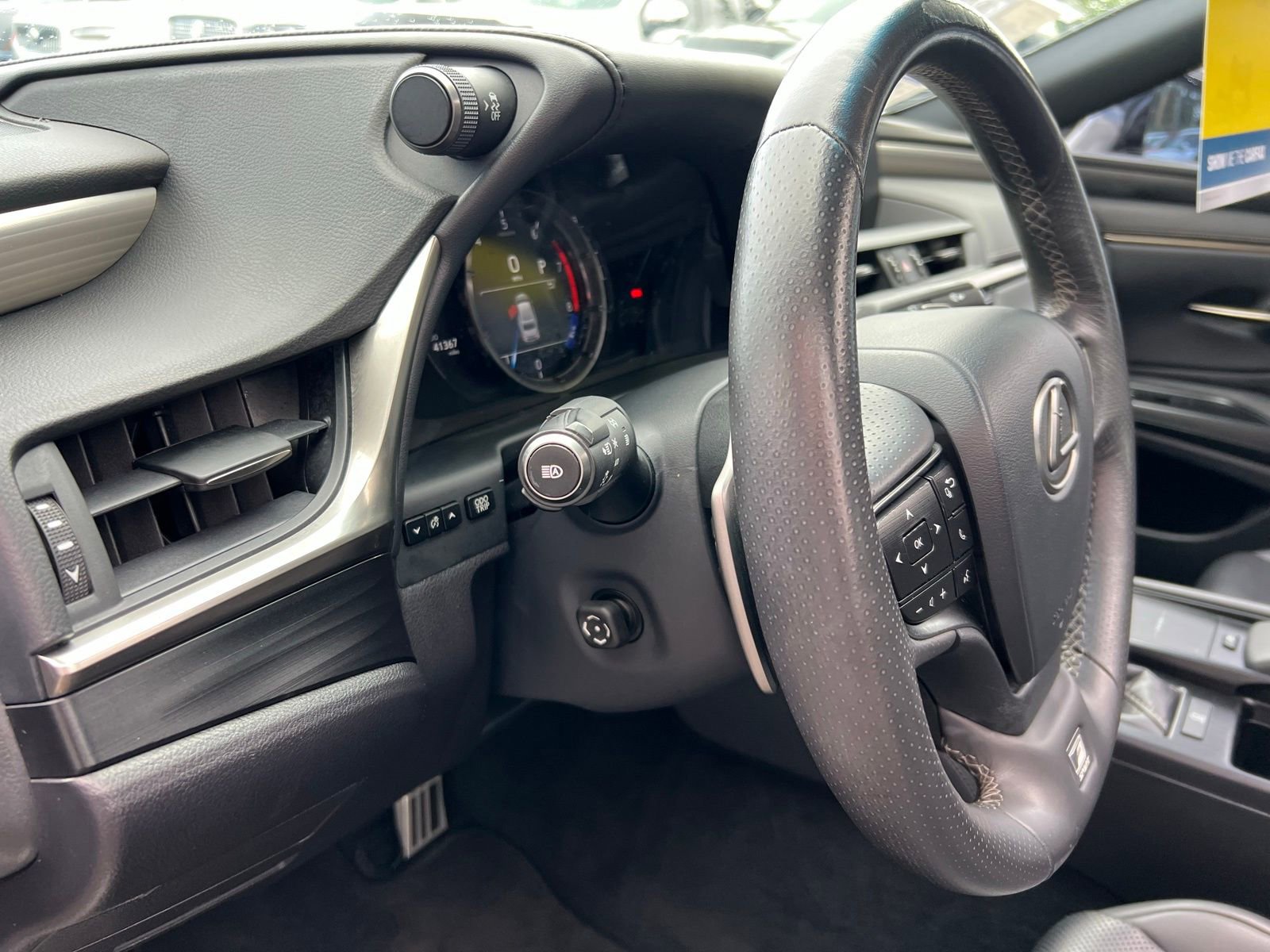 Used 2020 Lexus ES 350 F Sport w/ Accessory Package image 28