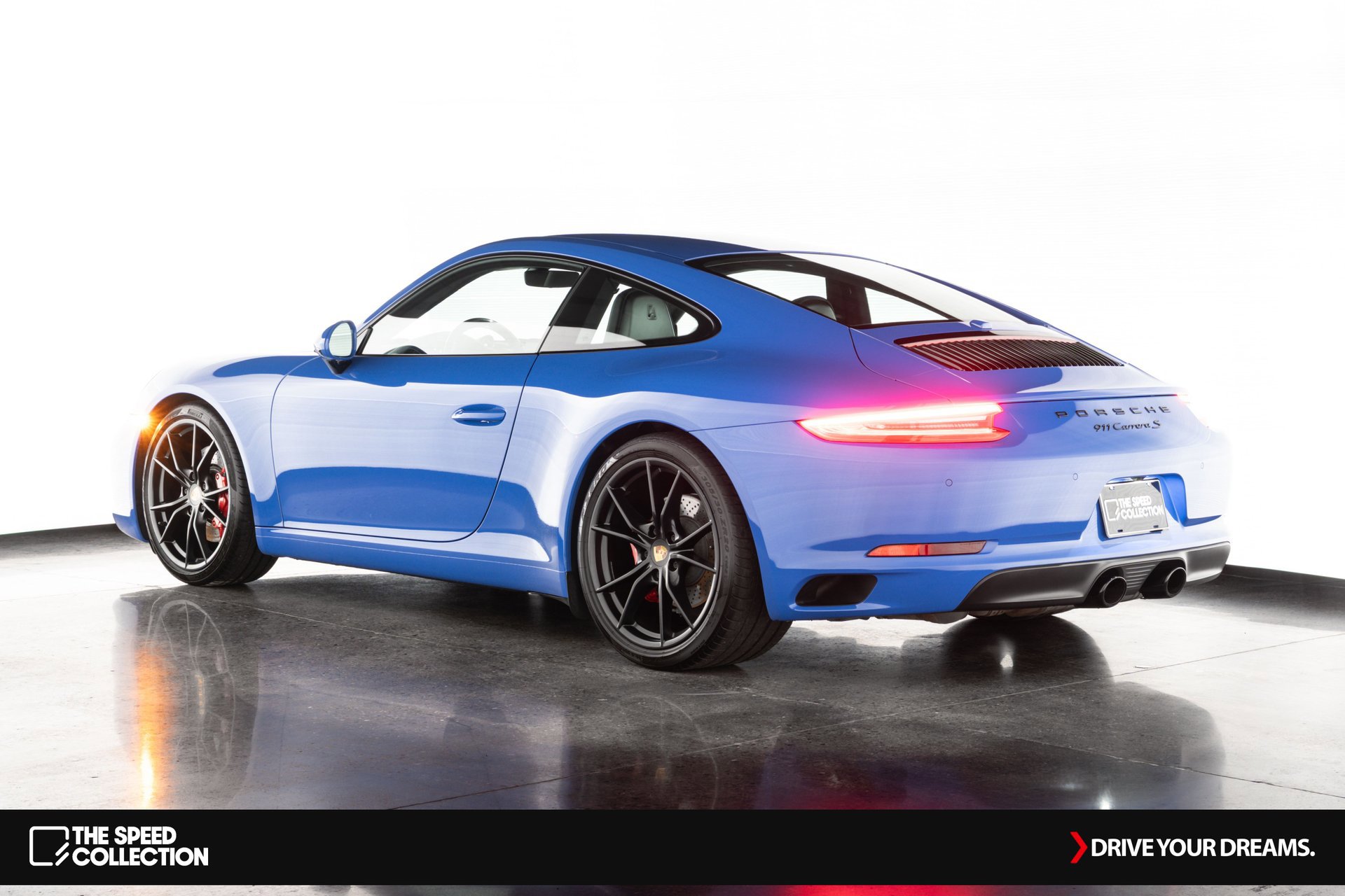 Used 2017 Porsche 911 Carrera S image 5