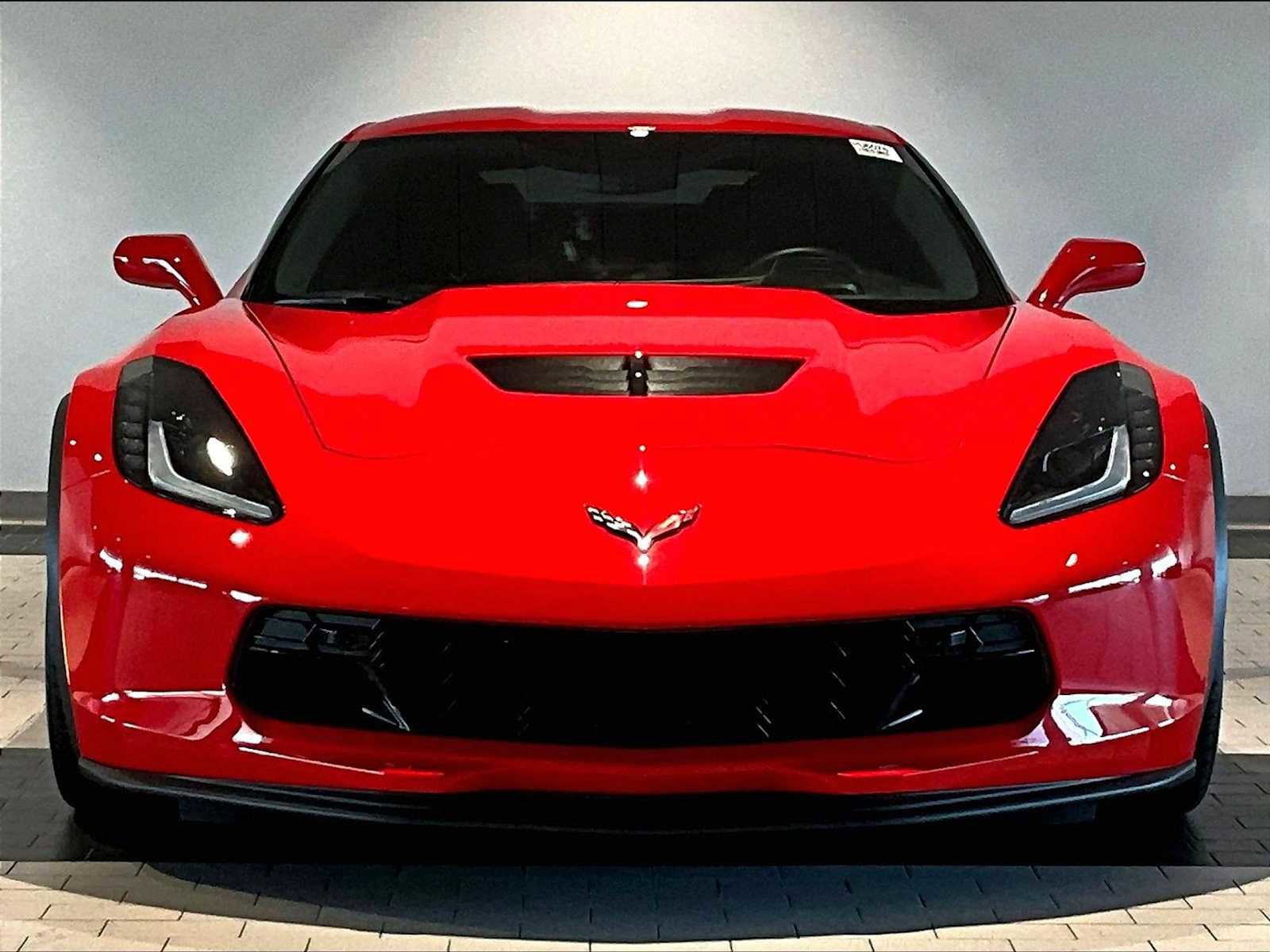 Used 2016 Chevrolet Corvette Z06 w/ 3LZ Preferred Equipment Group image 13