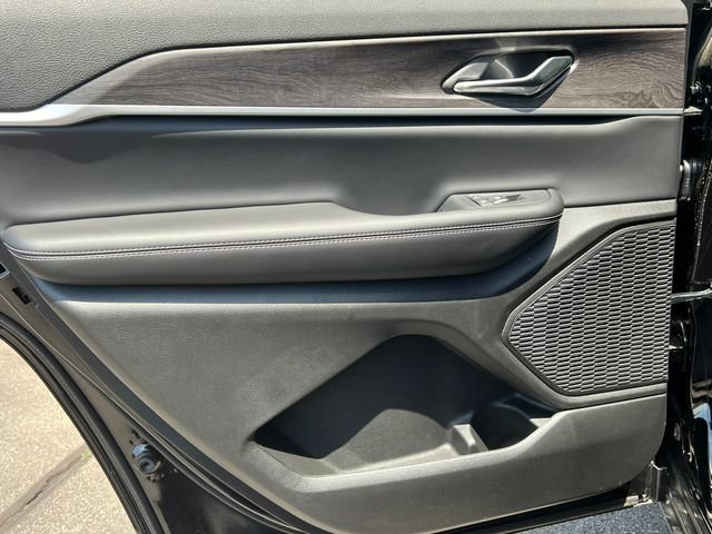New 2026 Jeep Grand Cherokee L 4WD image 36