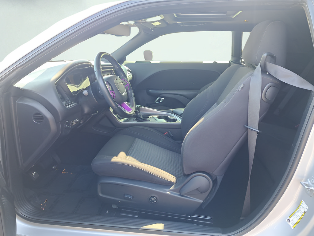 Used 2020 Dodge Challenger SXT w/ Driver Convenience Group AWD/4WD image 30