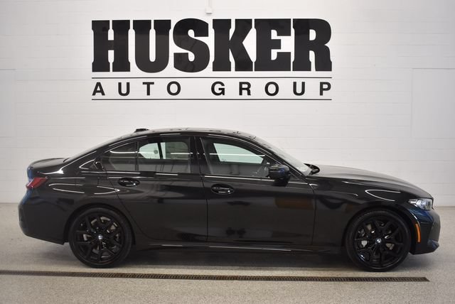 New 2026 BMW 330i xDrive Sedan w/ M Sport Package AWD/4WD image 2