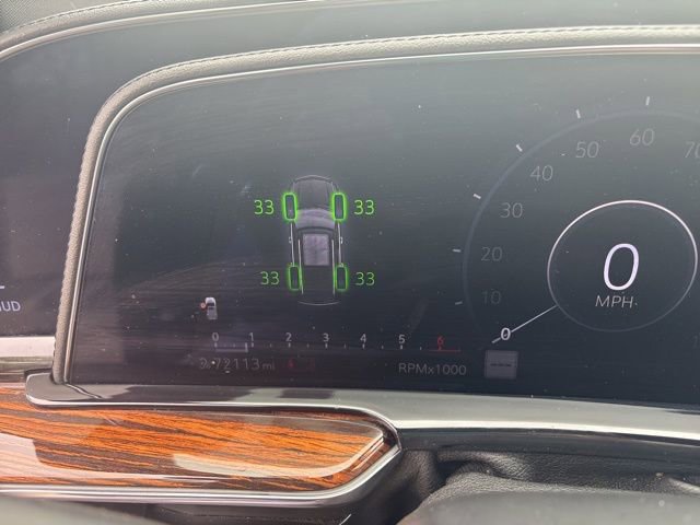 Used 2022 Cadillac Escalade ESV Premium Luxury image 9