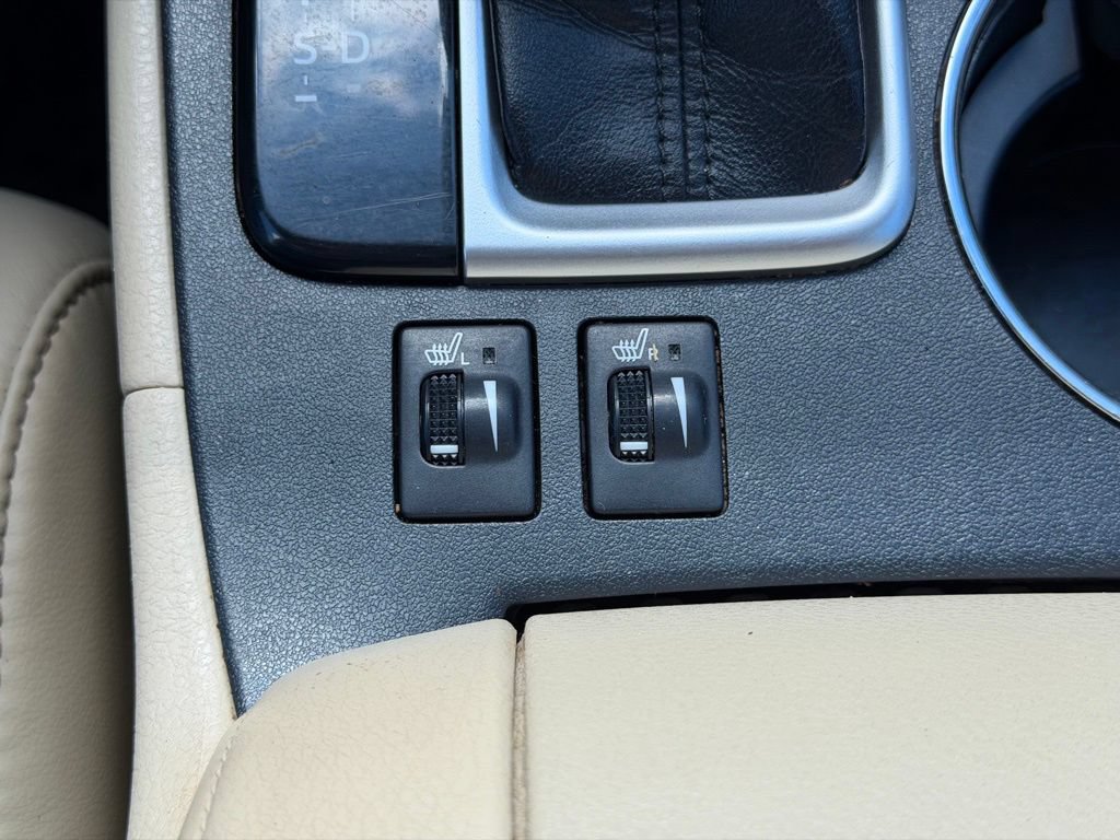 Used 2018 Toyota Highlander XLE AWD/4WD image 42