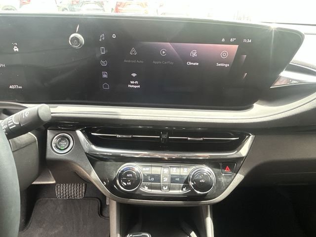 Used 2026 Buick Envista Sport Touring w/ Convenience I Package FWD image 11