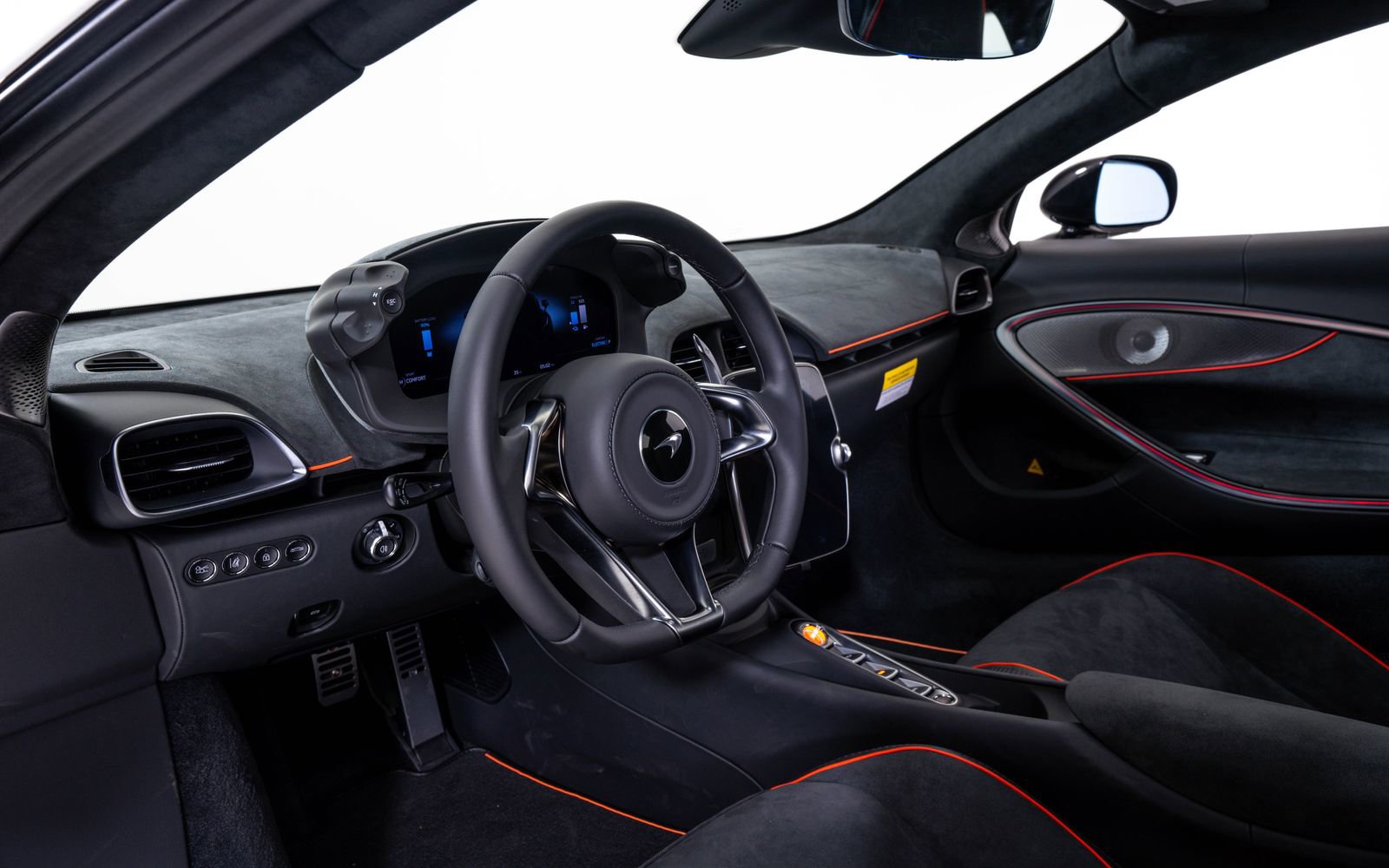 New 2026 McLaren Artura RWD image 16