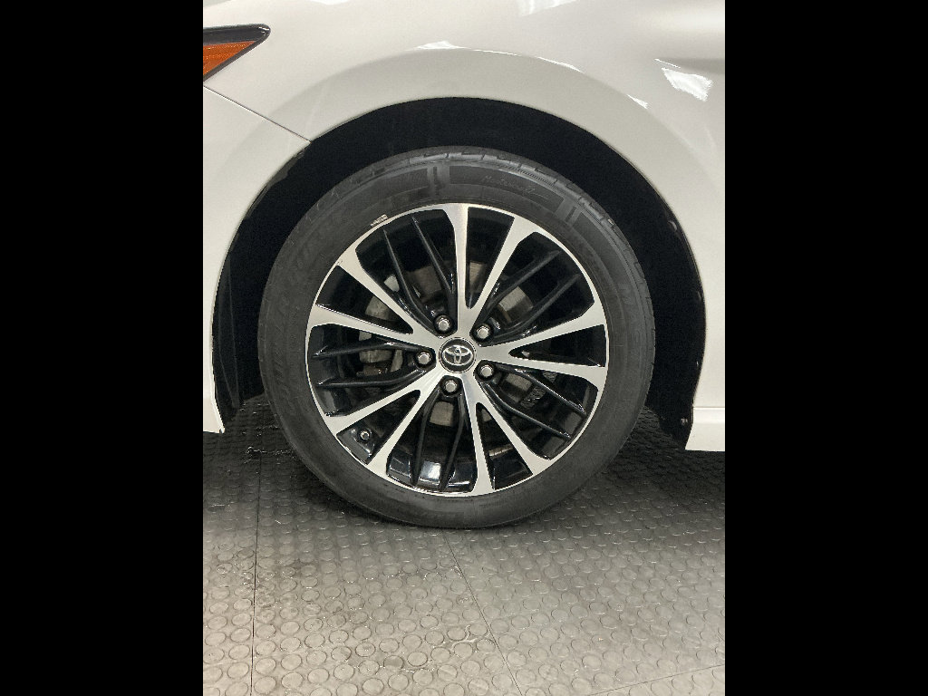 Used 2018 Toyota Camry SE w/ Protection Package (Q1) FWD image 31