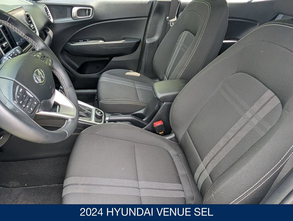 Certified 2024 Hyundai Venue SEL FWD image 14