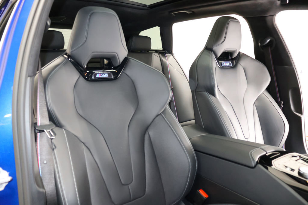 Used 2025 BMW M5 Touring image 54