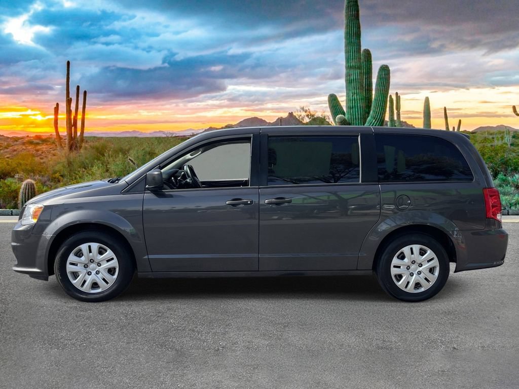 Used 2020 Dodge Grand Caravan SE w/ UConnect Hands-Free Group FWD image 6