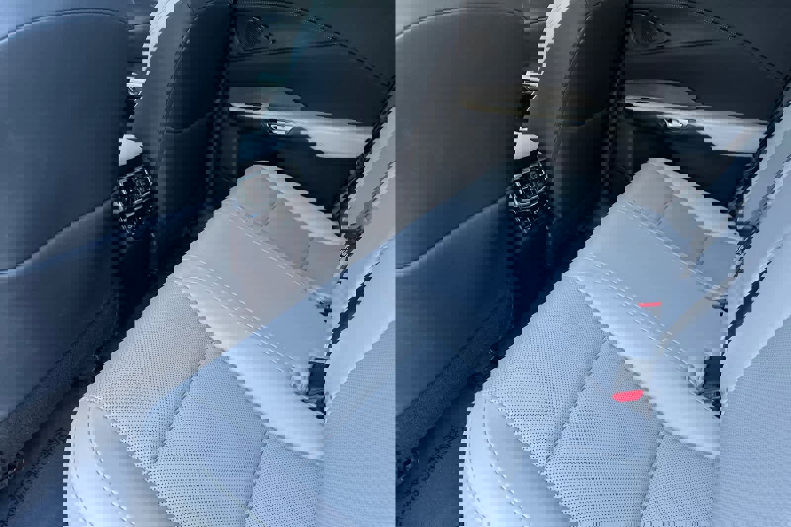 Certified 2025 Lexus RX 350h Premium w/ Convenience Package image 4