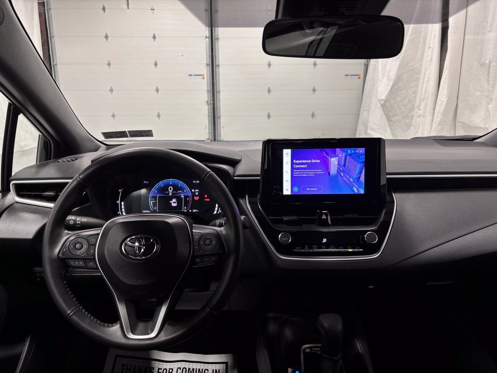 Used 2026 Toyota Corolla SE FWD image 17