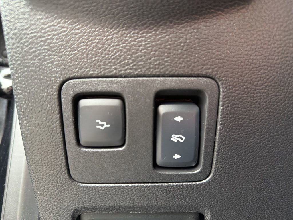 Used 2018 Ford F250 Platinum w/ FX4 Off-Road Package image 54