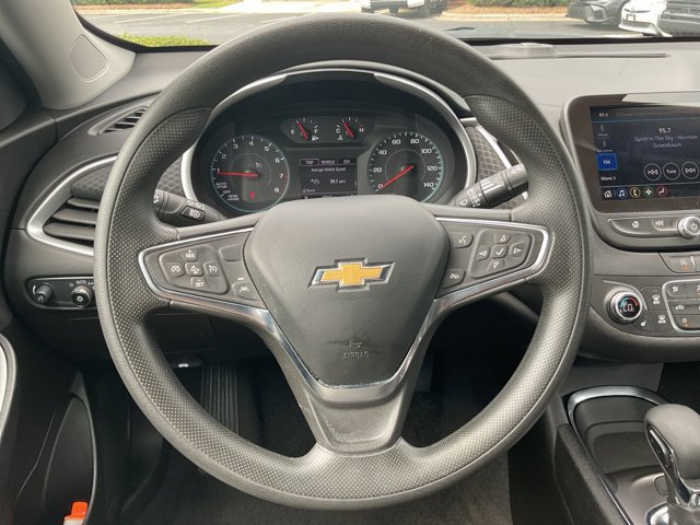 Used 2025 Chevrolet Malibu LT FWD image 20