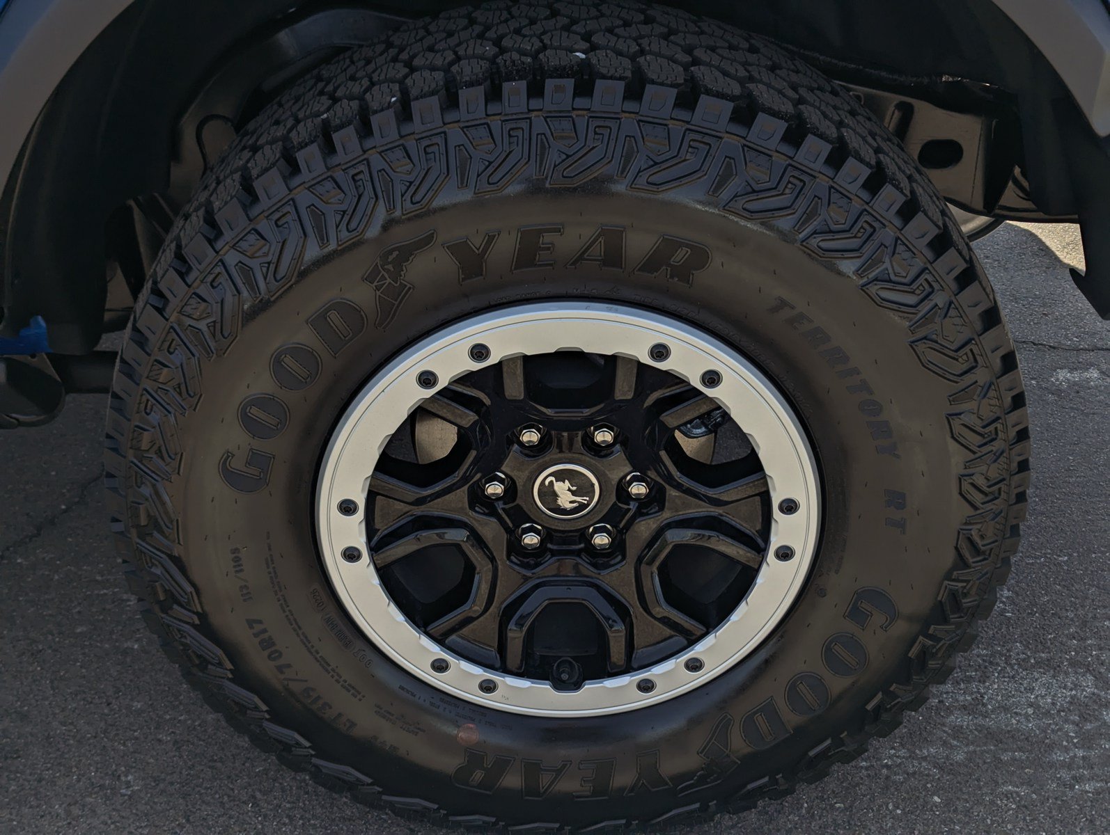 Used 2026 Ford Bronco Badlands AWD/4WD image 8