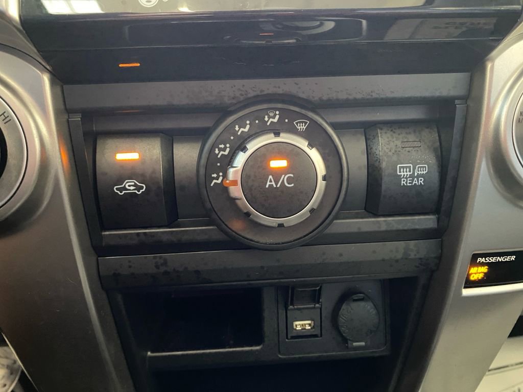 Used 2020 Toyota 4Runner SR5 Premium image 28