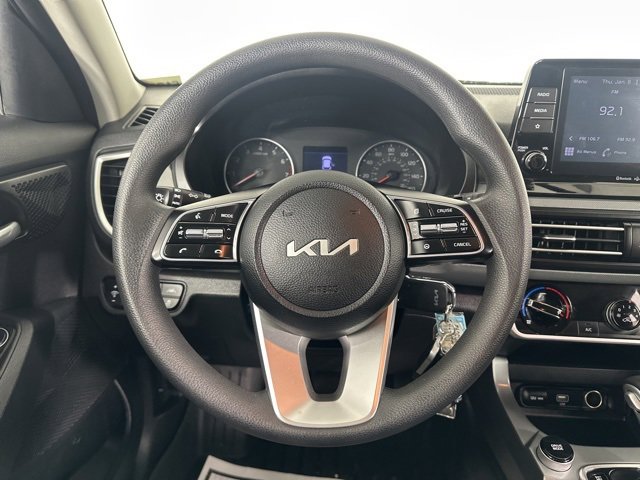 Used 2023 Kia Seltos LX image 21