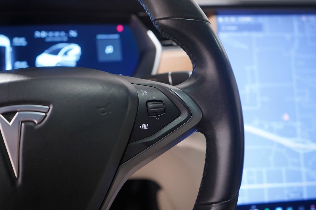 Used 2020 Tesla Model X Long Range image 19