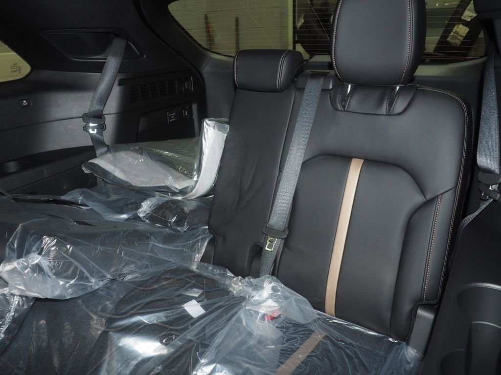 New 2026 MAZDA CX-90 3.3 Turbo w/ Premium Plus Pkg image 8