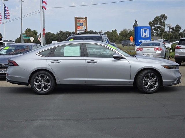 Used 2023 Honda Accord EX image 3