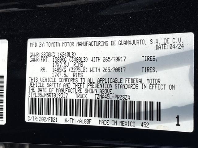 Used 2024 Toyota Tacoma TRD Off-Road AWD/4WD image 26
