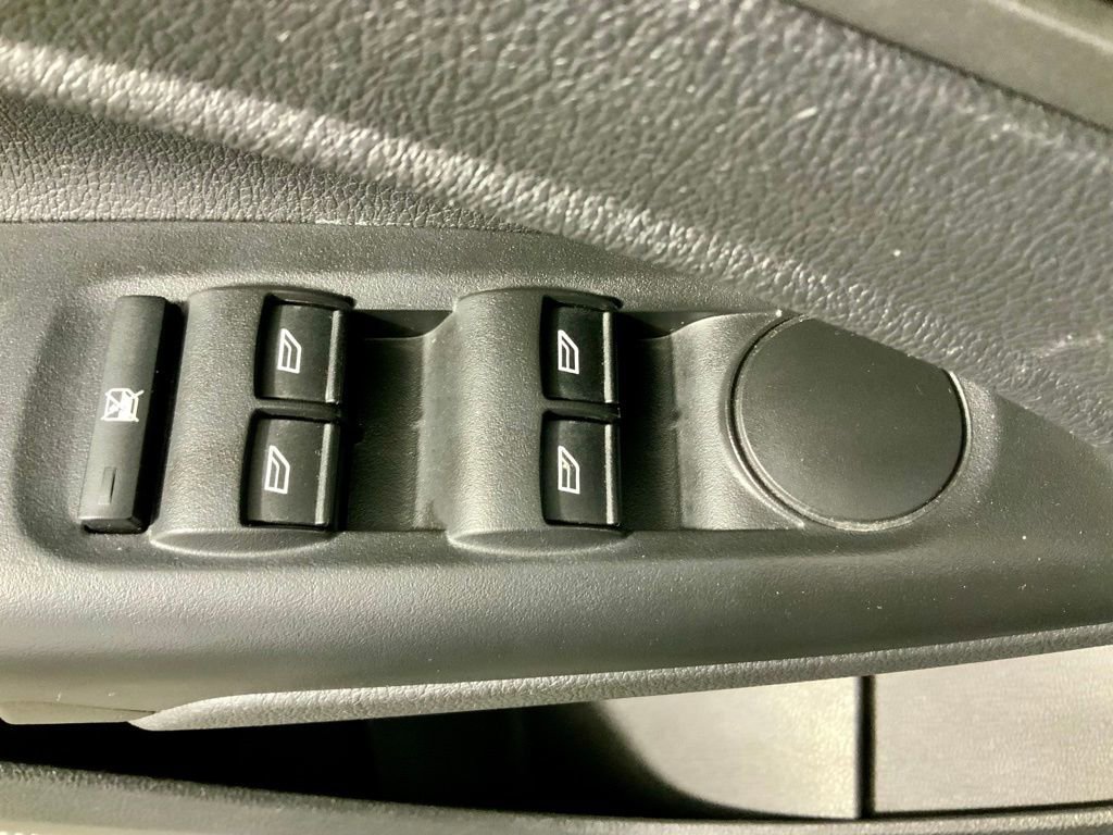 Used 2018 Ford Transit Connect XL FWD image 21