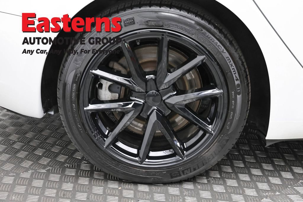 Used 2023 Tesla Model 3 Standard Range RWD image 24