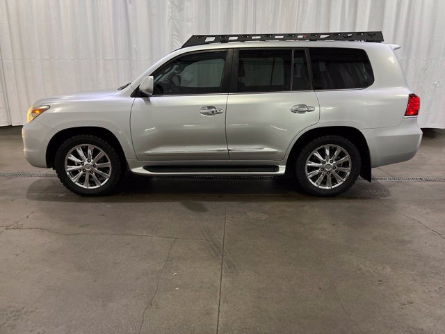 Used 2009 Lexus LX 570 4WD w/ Preferred Accessory Pkg image 8