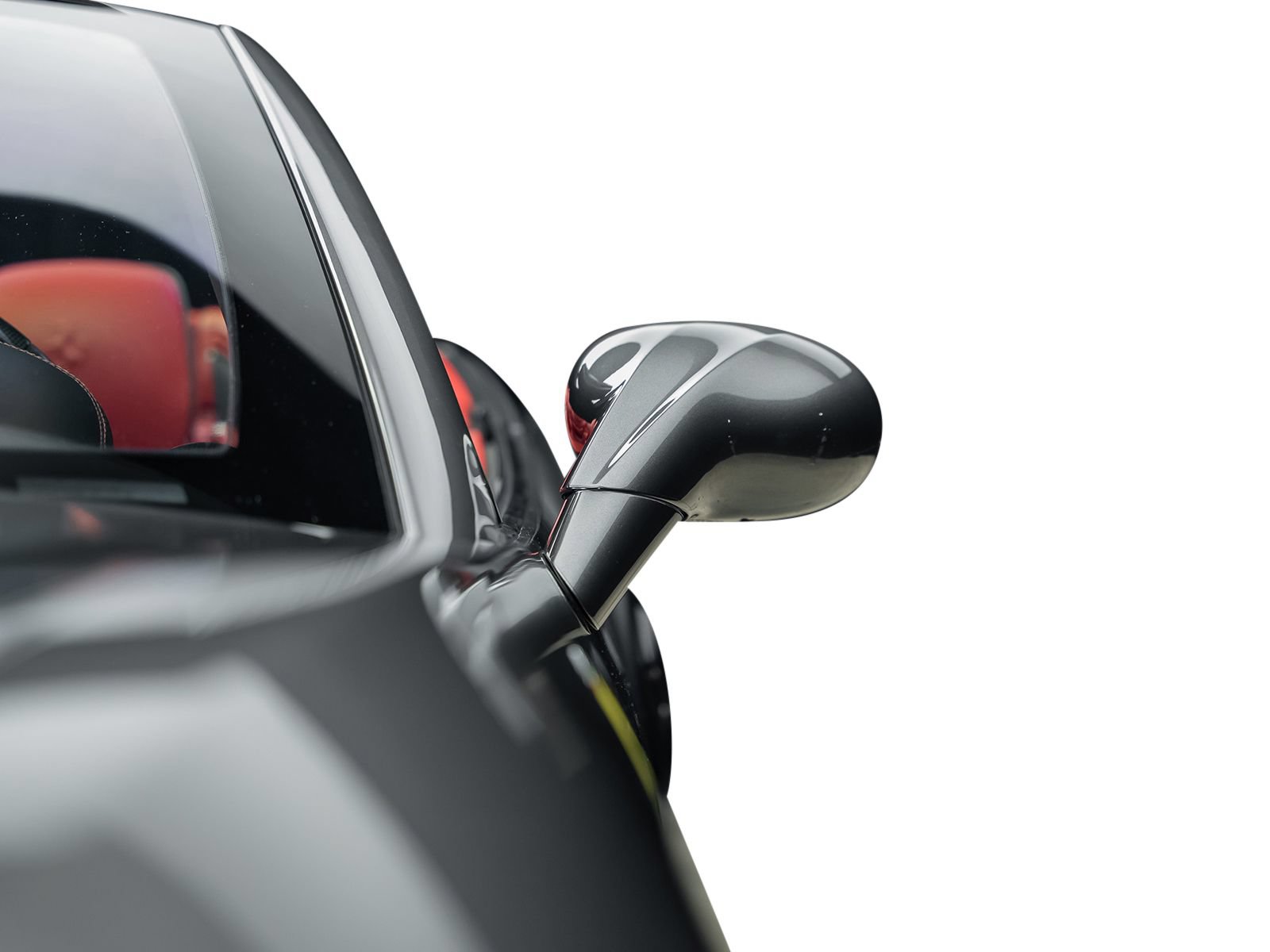 Used 2010 Ferrari California RWD image 9