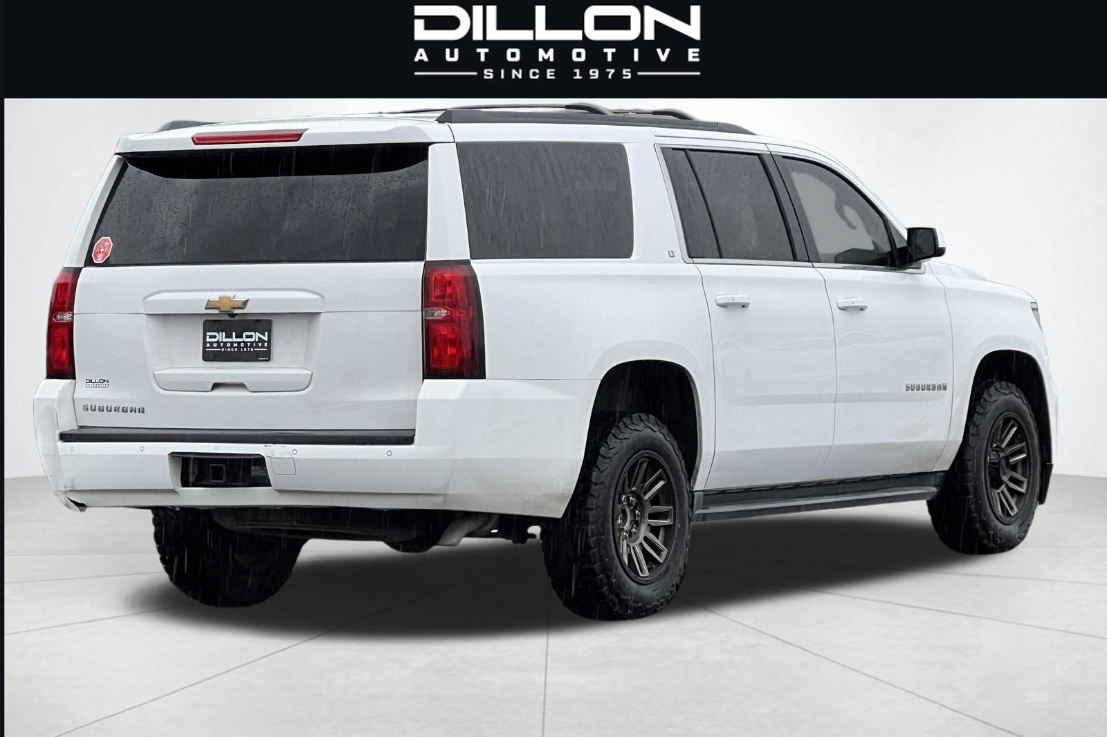 Used 2018 Chevrolet Suburban LT AWD/4WD image 4
