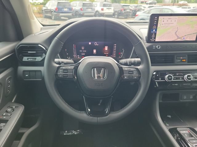 Certified 2026 Honda Passport RTL image 28