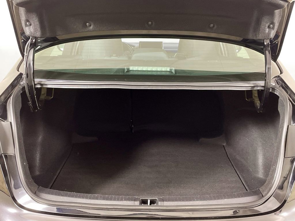 Used 2023 Toyota Corolla LE image 25