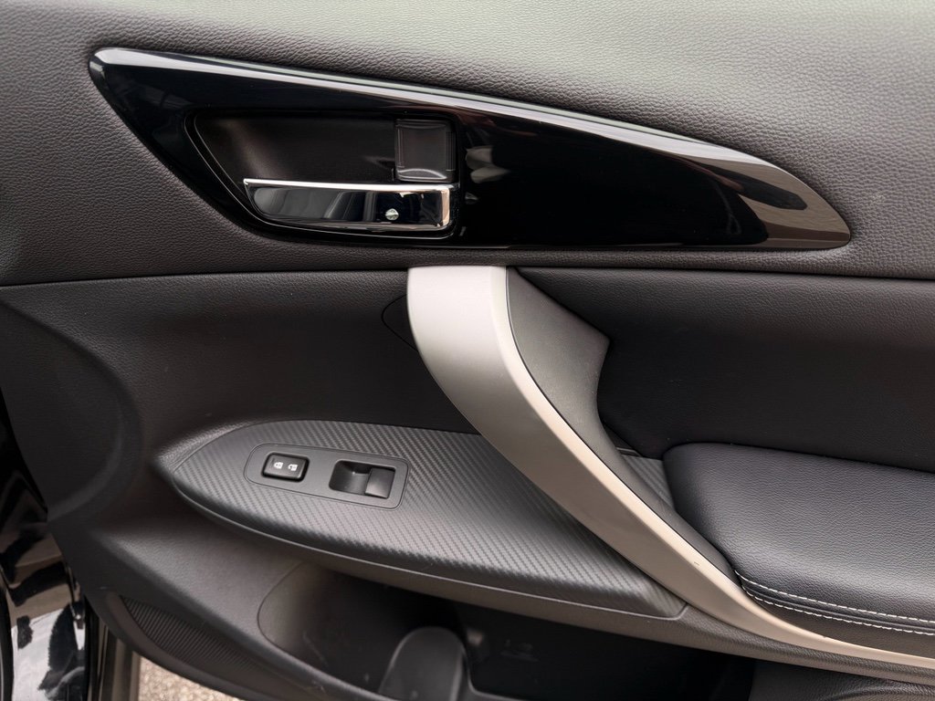 Used 2024 Mitsubishi Eclipse Cross SE image 26