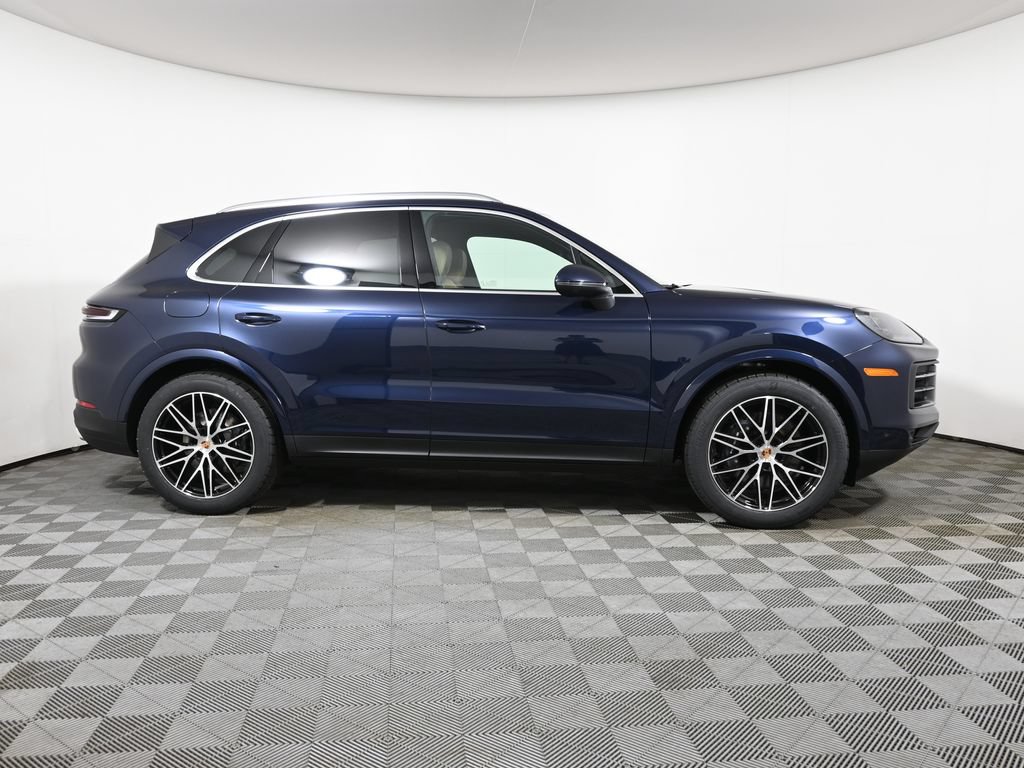 New 2026 Porsche Cayenne AWD/4WD image 8