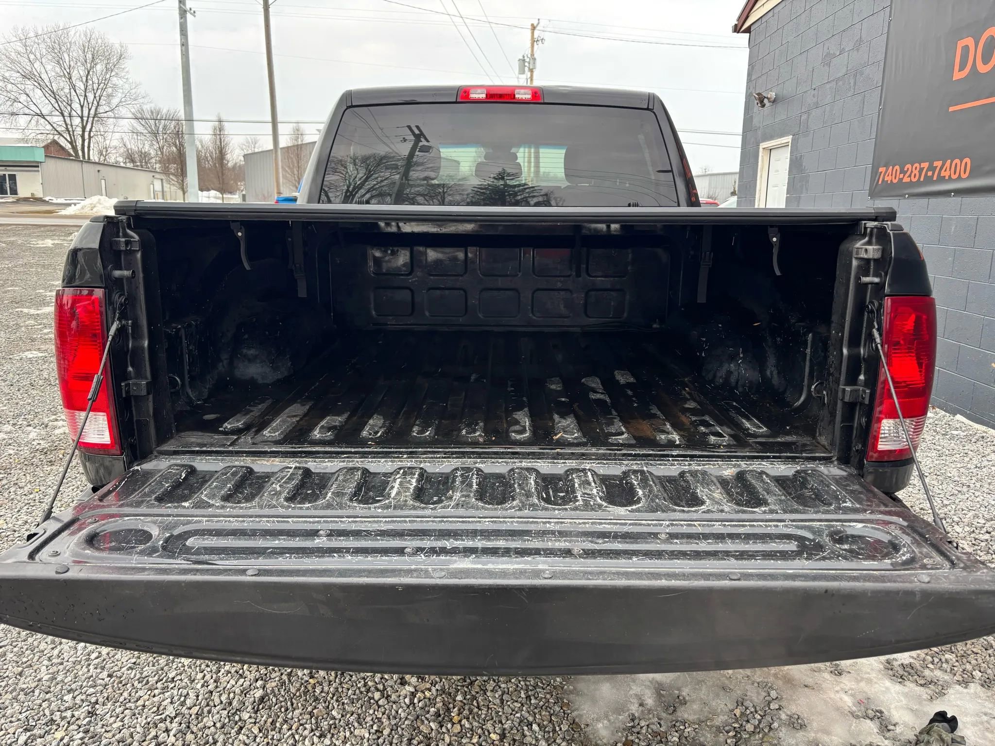 Used 2017 RAM 1500 Express w/ Black Ram 1500 Express Group image 5