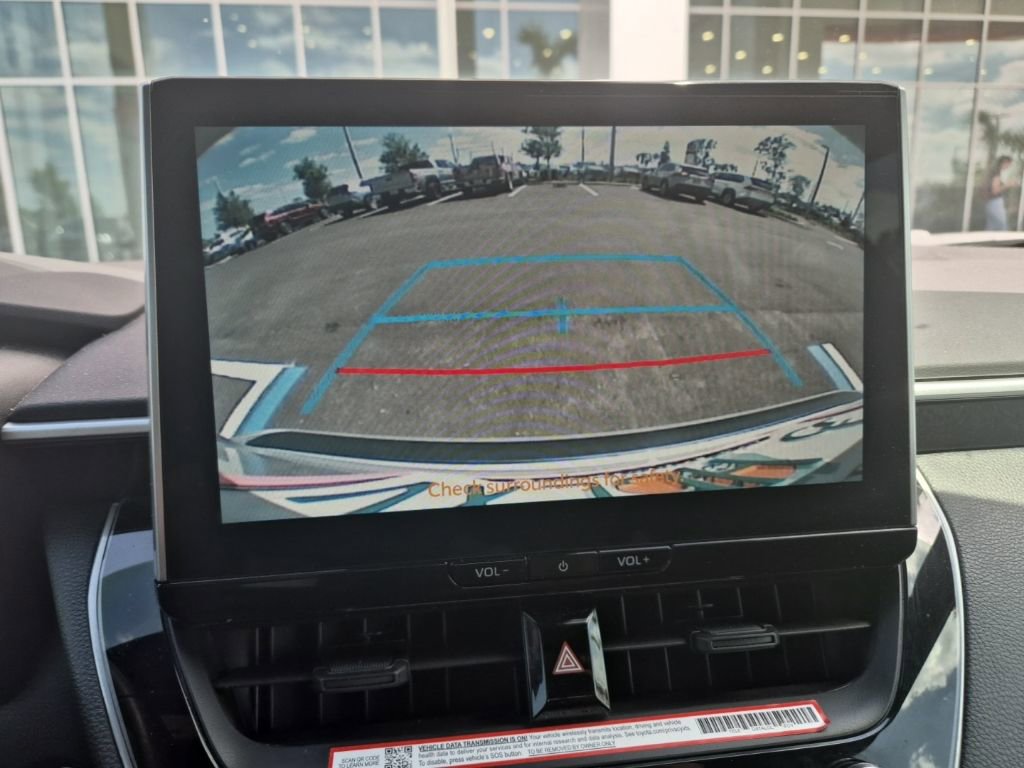 Used 2025 Toyota Corolla SE w/ SE Premium Package image 8