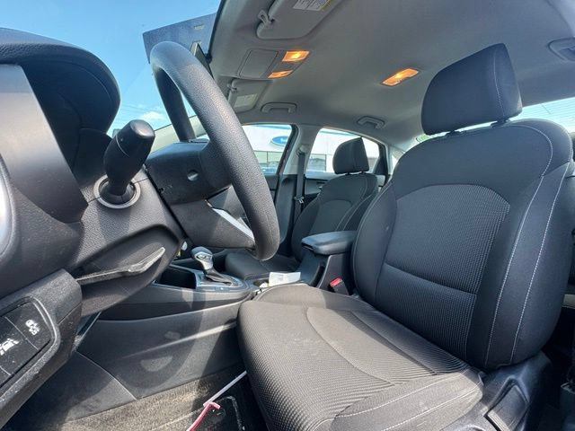 Used 2019 Kia Forte LXS FWD image 13