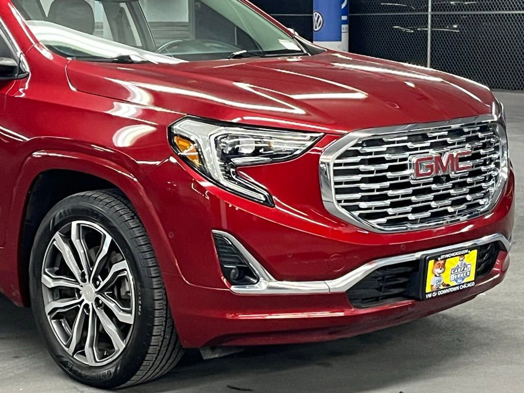 Used 2018 GMC Terrain Denali w/ Advanced Safety Package AWD/4WD image 39