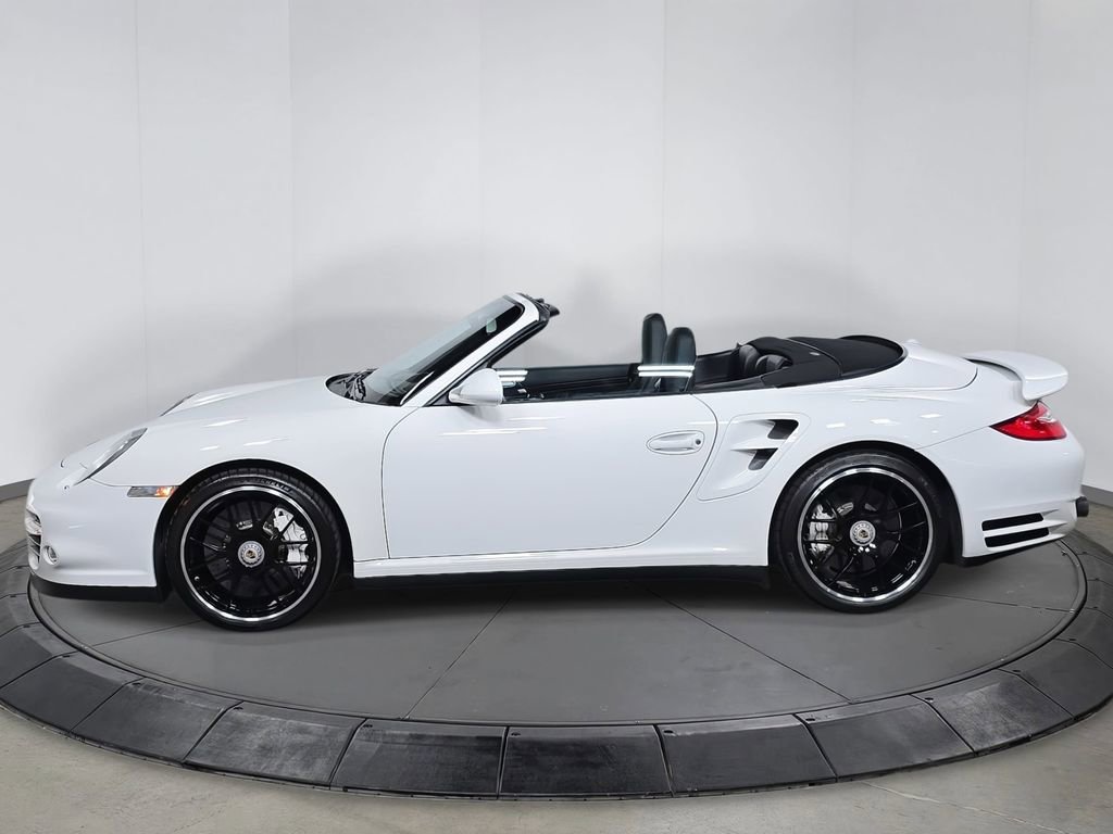 Used 2011 Porsche 911 Turbo S image 2