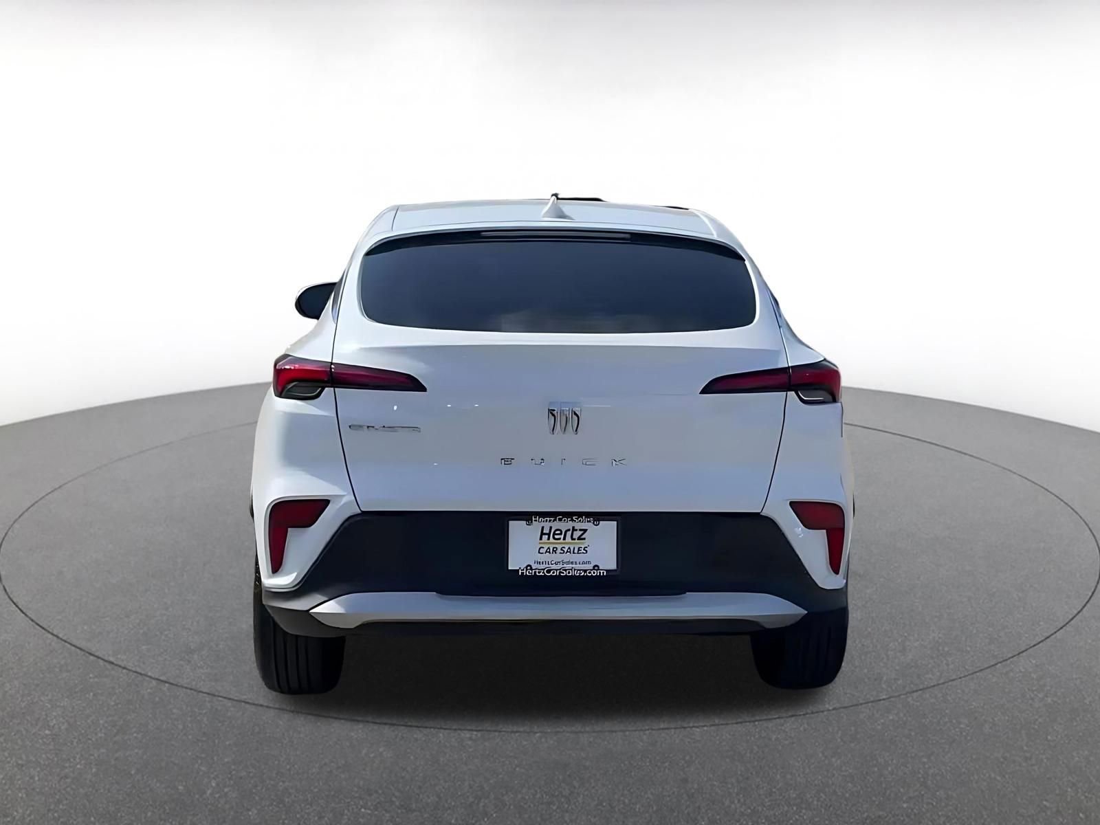 Used 2025 Buick Envista Preferred image 12