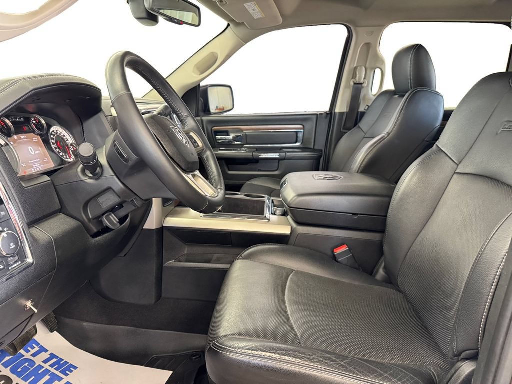 Used 2014 RAM 2500 Laramie w/ Black Appearance Group AWD/4WD image 10