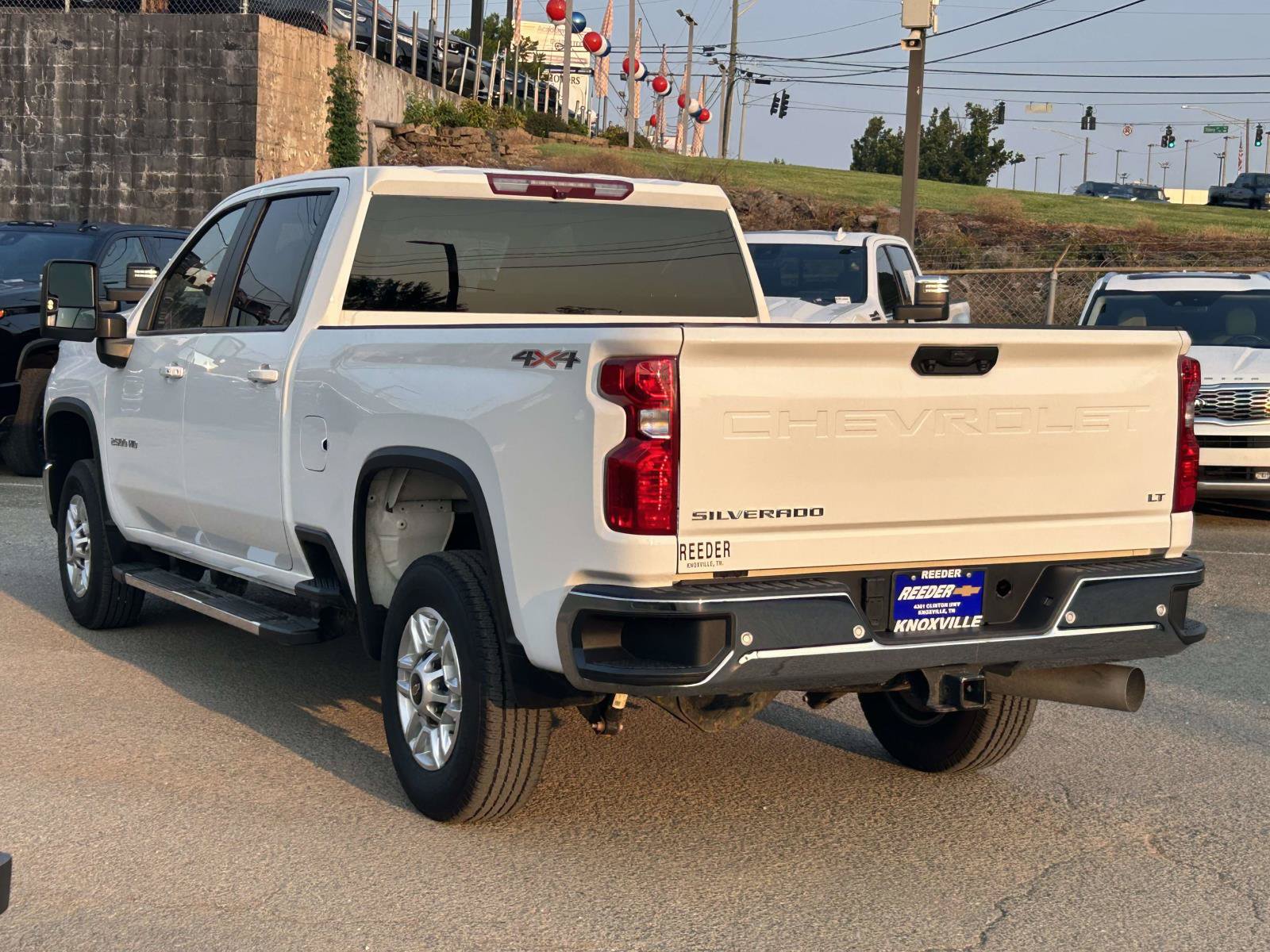 Used 2025 Chevrolet Silverado 2500 LT w/ Safety Package AWD/4WD image 5
