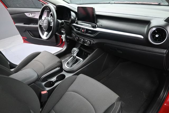 Used 2023 Kia Forte LXS FWD image 12