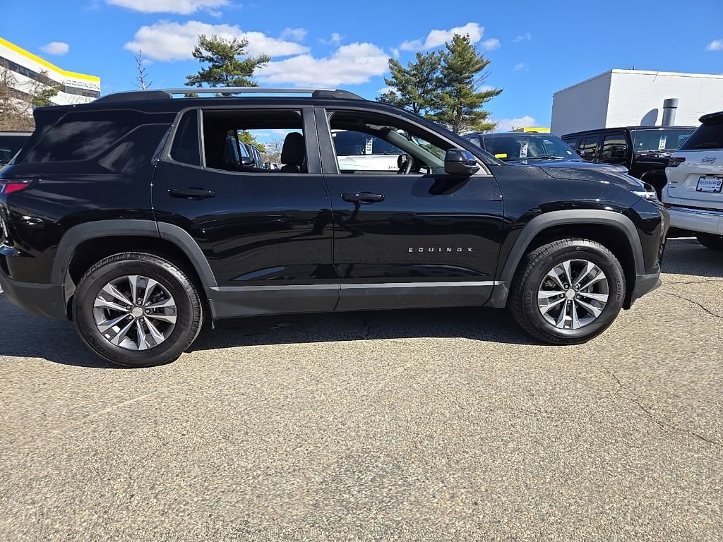 Used 2025 Chevrolet Equinox LT image 5